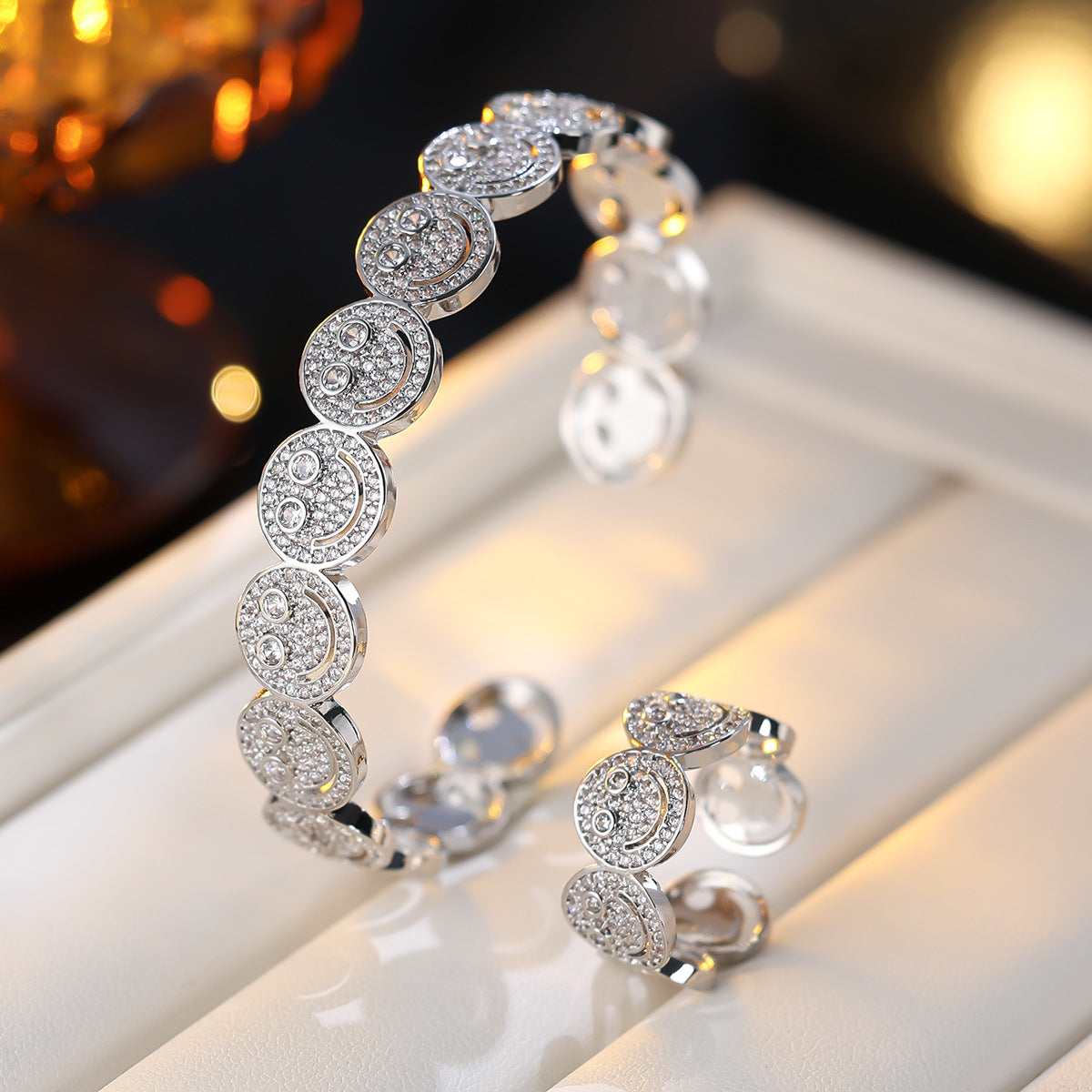 Simple Round Smiley Face Synthetic Zircon Bracelets