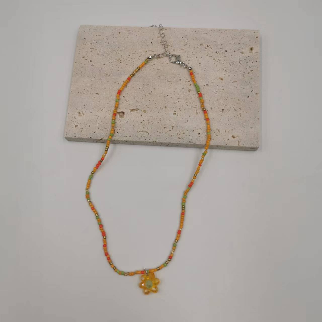Summer Beaded Flower Female Niche Advanced Design Sense Clavicle Chain Necklaces