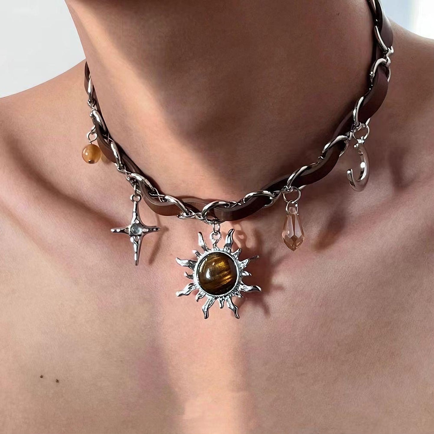 Hot Butterfly Leather Punk Rock Clavicle Collar