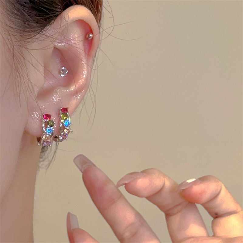 Cold Butterfly Asymmetric Temperament Simple Light Earrings