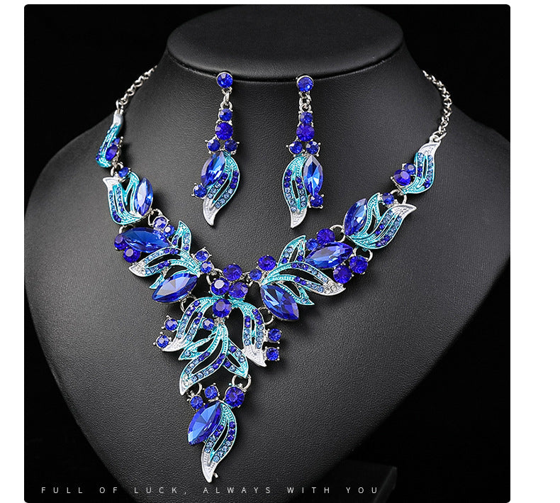 Painting Oil Female High Profile Retro Sweater Chain Clavicle Alloy Necklaces