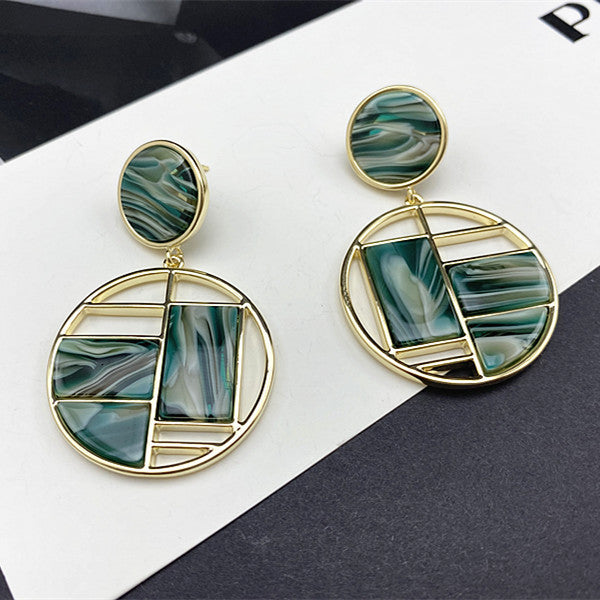 Women's High-grade Elegant Green For Hollow Geometry Round Earrings