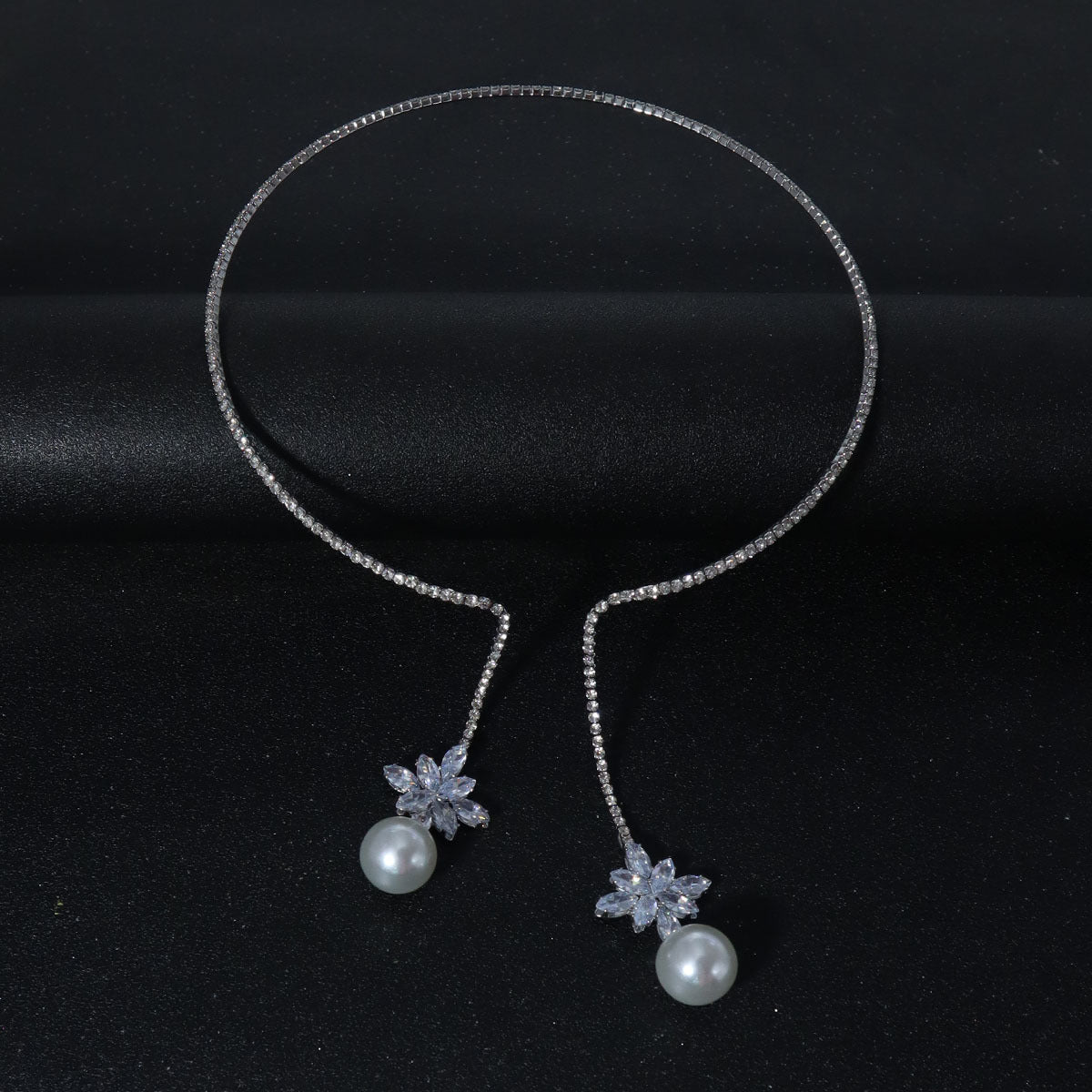 Women's Opening Rhinestone Pearl High-grade Light Luxury Minority Zircon Collar