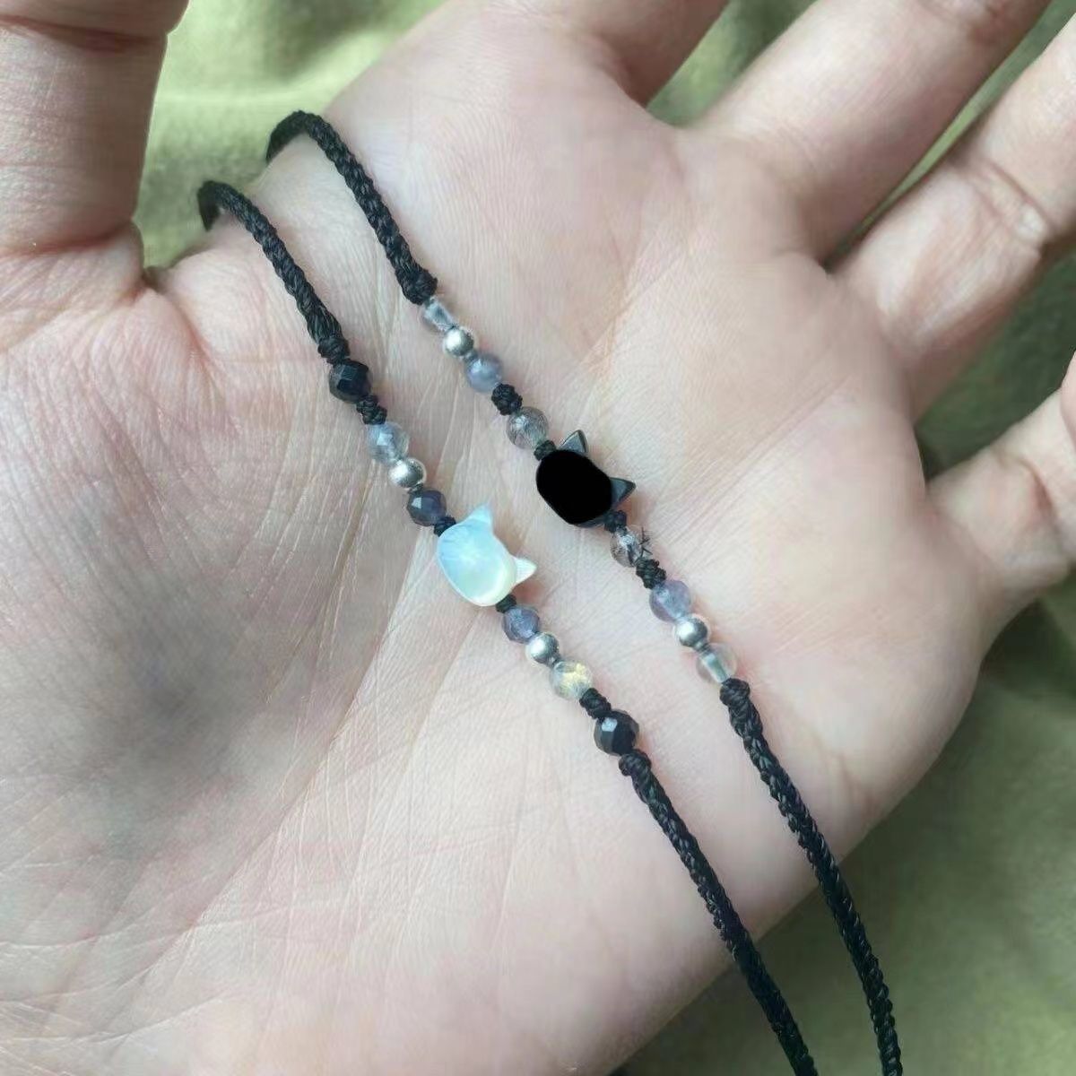 White Exquisite Niche Woven Life Carrying Bracelet