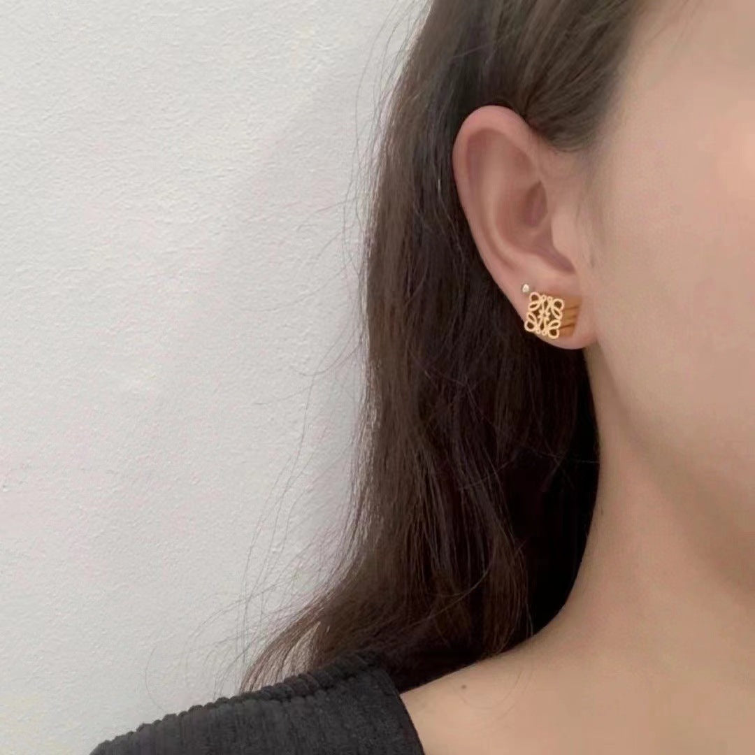 Sense Copper Hollow Three-dimensional Ear Light Luxury Minority Rings