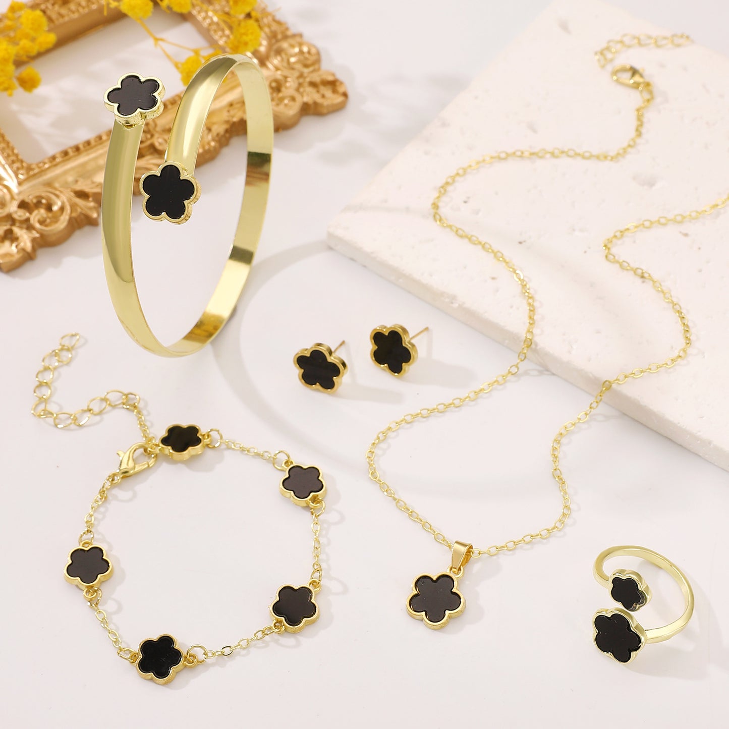 Lucky Flower Parthenocissus Grass Ear Female Jewelry Set