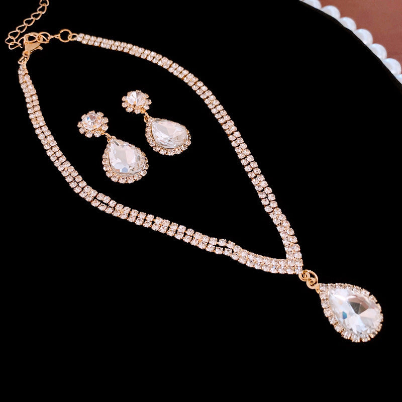 Diamond Geometric Suite Light Luxury Clavicle Jewelry Set