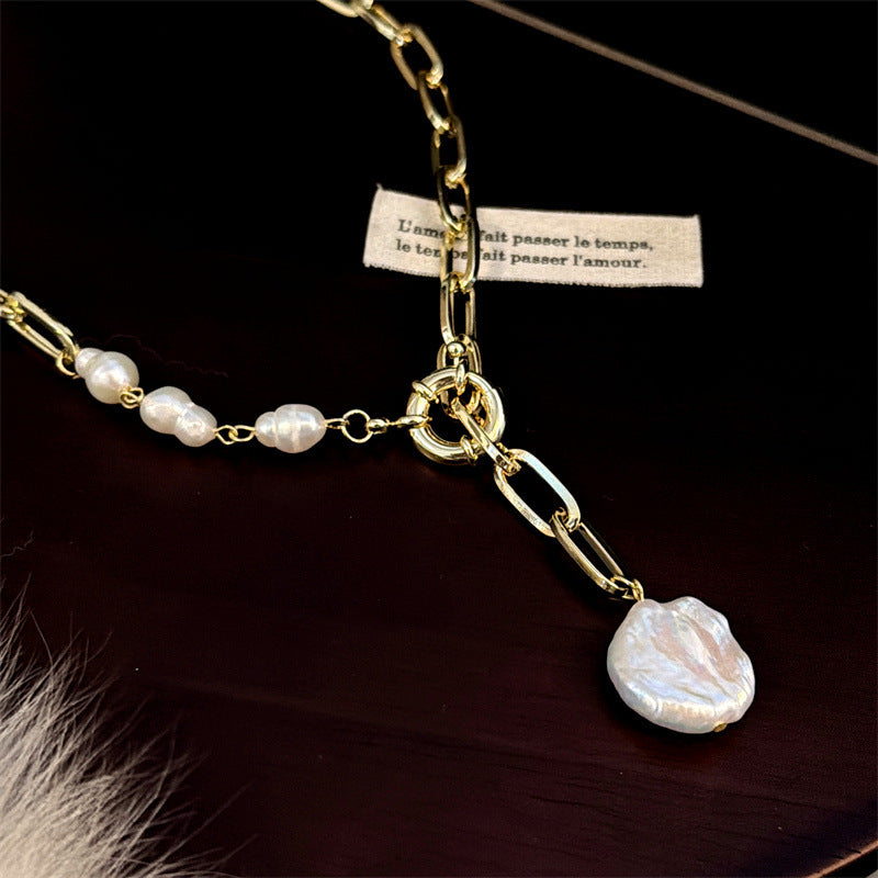Women's Baroque Freshwater Pearl Elegant High-grade Light Luxury Clavicle Necklace