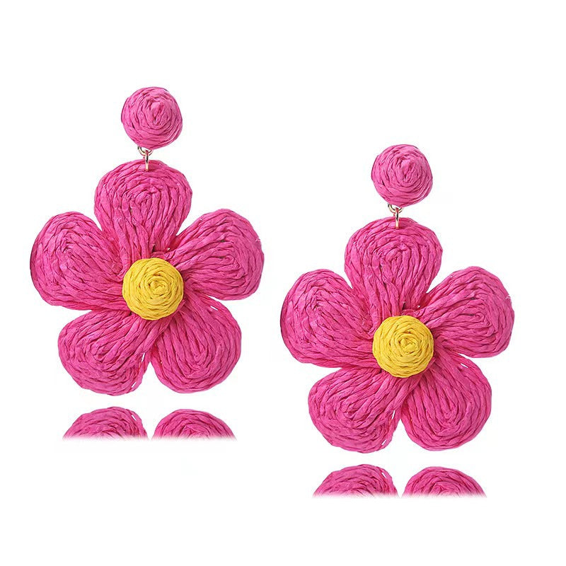 Attractive Raffia Flower Fashion Petals Hand-woven Stud Earrings