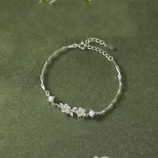 Evade For High-grade Simple Design Birthday Commemorative Gift Girlfriend Light Bracelets