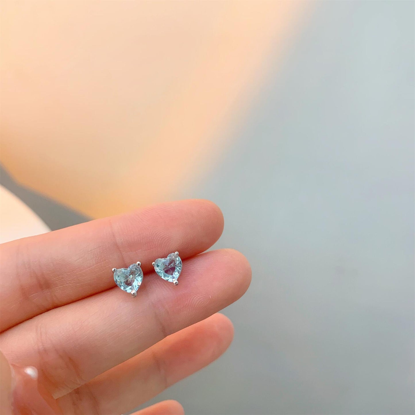 Women's Needle French Style Temperament Colored Loving Heart Zircon Earrings