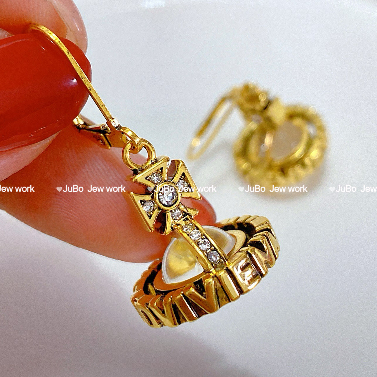 Three-dimensional Saturn Female Sweet Temperament Peach Love Earrings