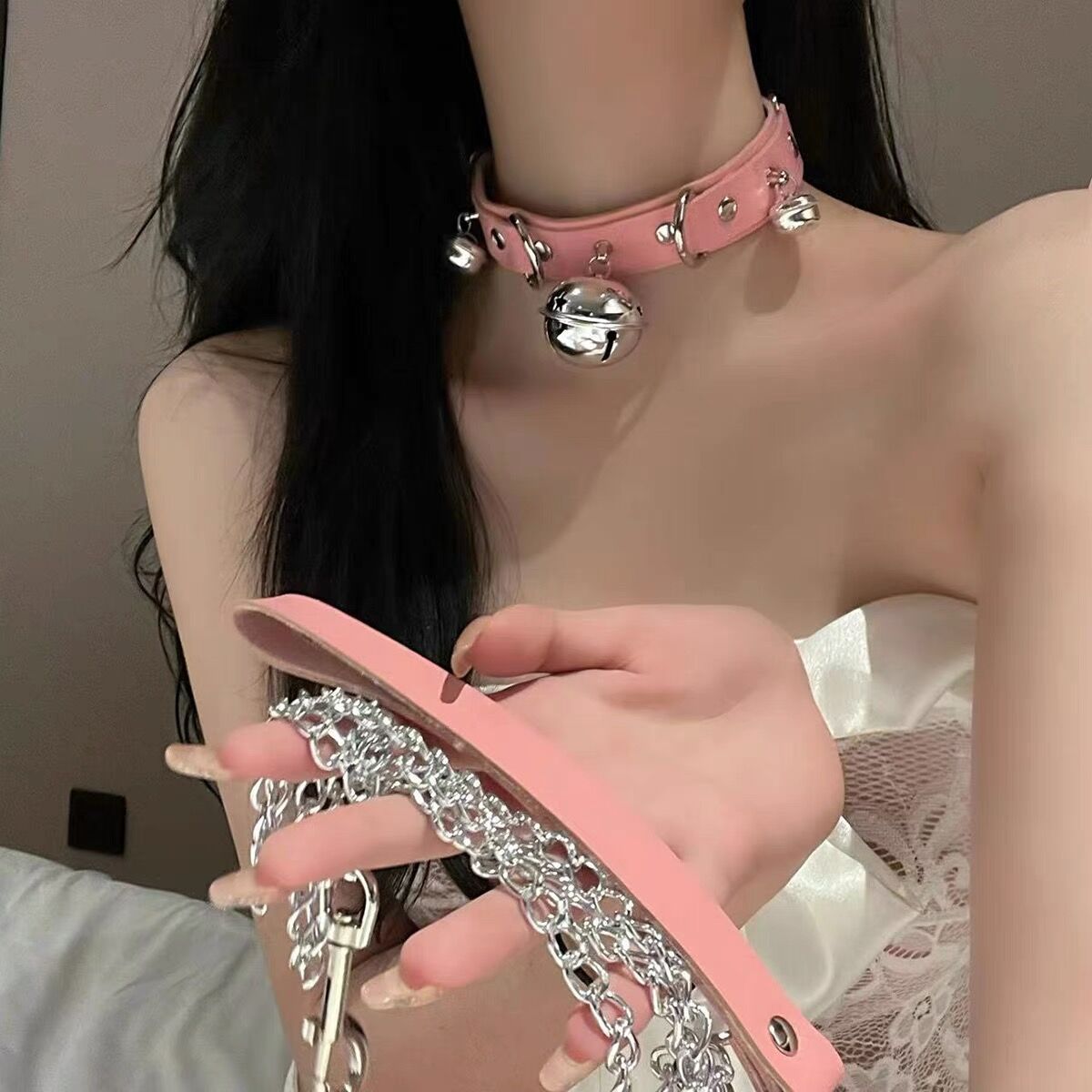 Men's Bell Girlfriend Neck Band Chain Hand Holding Rope Sexy Collar