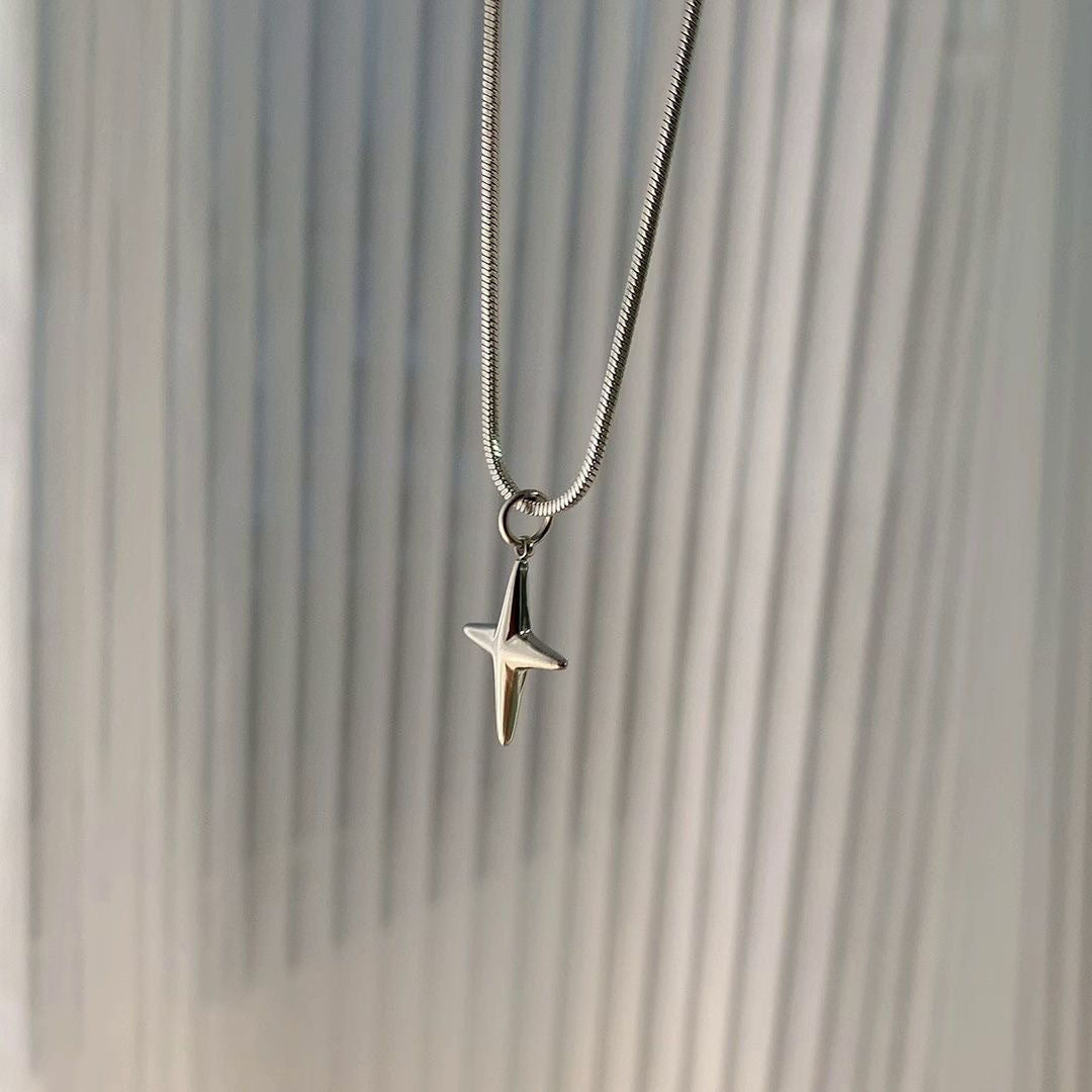 Women's Steel Star Cross Versatile Personality Sweet Cool Style Snake Bones Necklace