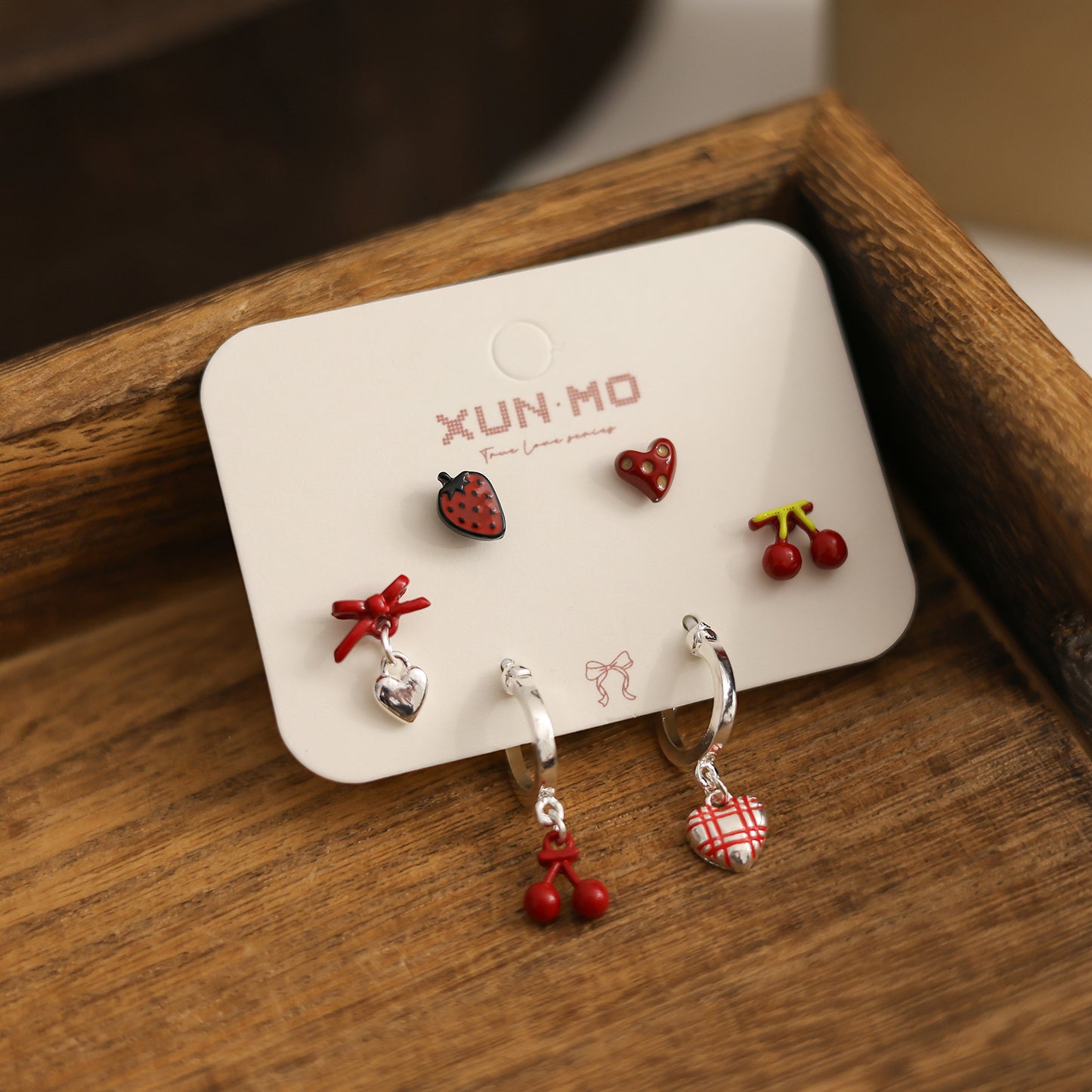 Women's Biological Porcelain Light Luxury High-grade Sleeping No Need To Take Stud Earrings