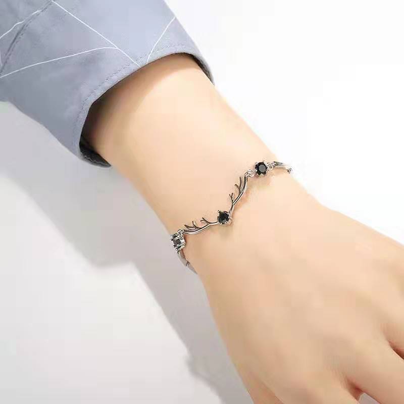 Has Your Female Korean Style Elk Personality Friends Bracelets