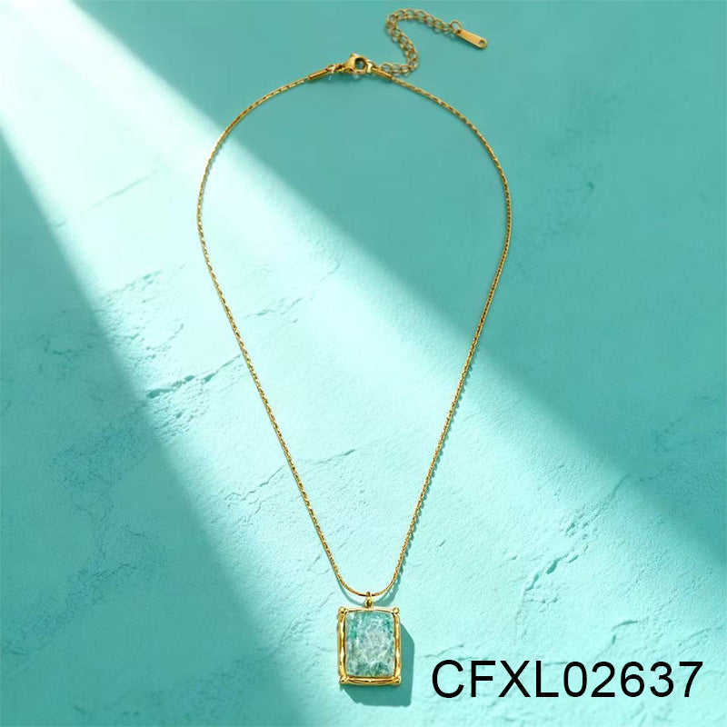 Women's Light Luxury High-grade Titanium Steel Simple Geometric Necklace