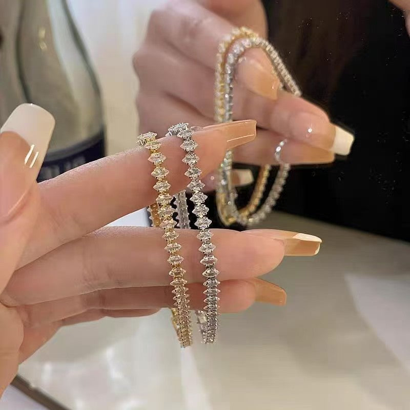 Fashion Diamond Zircon Advanced Exquisite Flash Design Bracelets