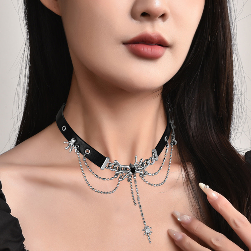 Women's Niche Sweet Cool Hot Spider Web Street Fashion Short Leather Collar