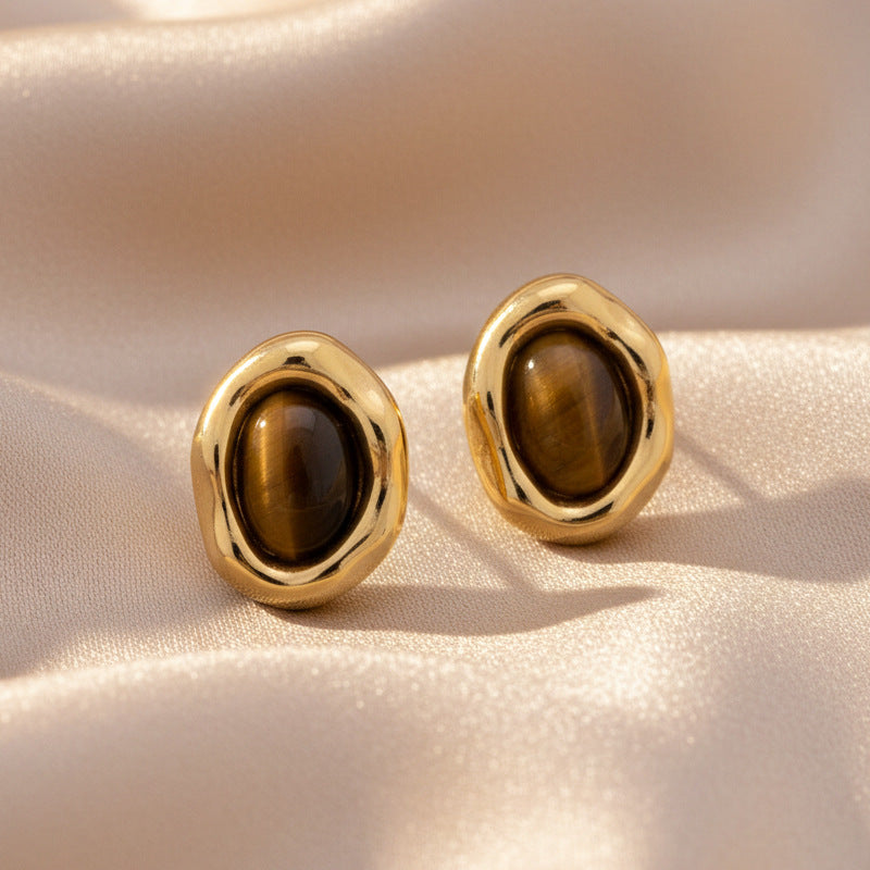 Women's Special Interest Light Luxury High-grade Retro Style Stud Earrings