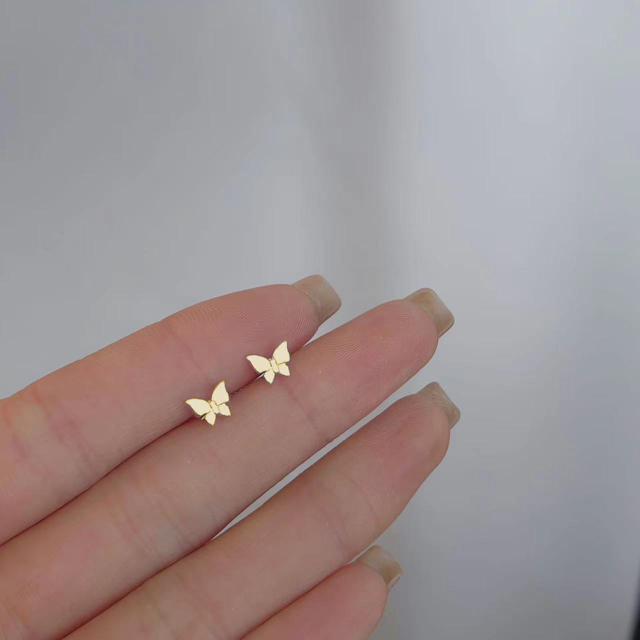 Women's Bone Niche Clips Light Luxury Elegant Stud Earrings
