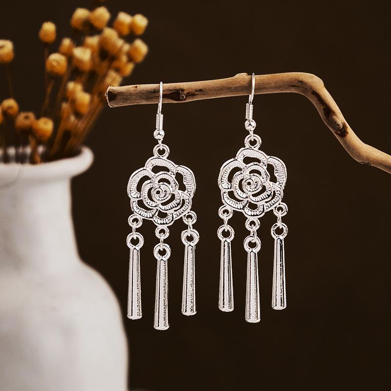 Imitation Sier Miao Minority Tourist Attractions Bohemian Exaggerated Long Leaves Earrings