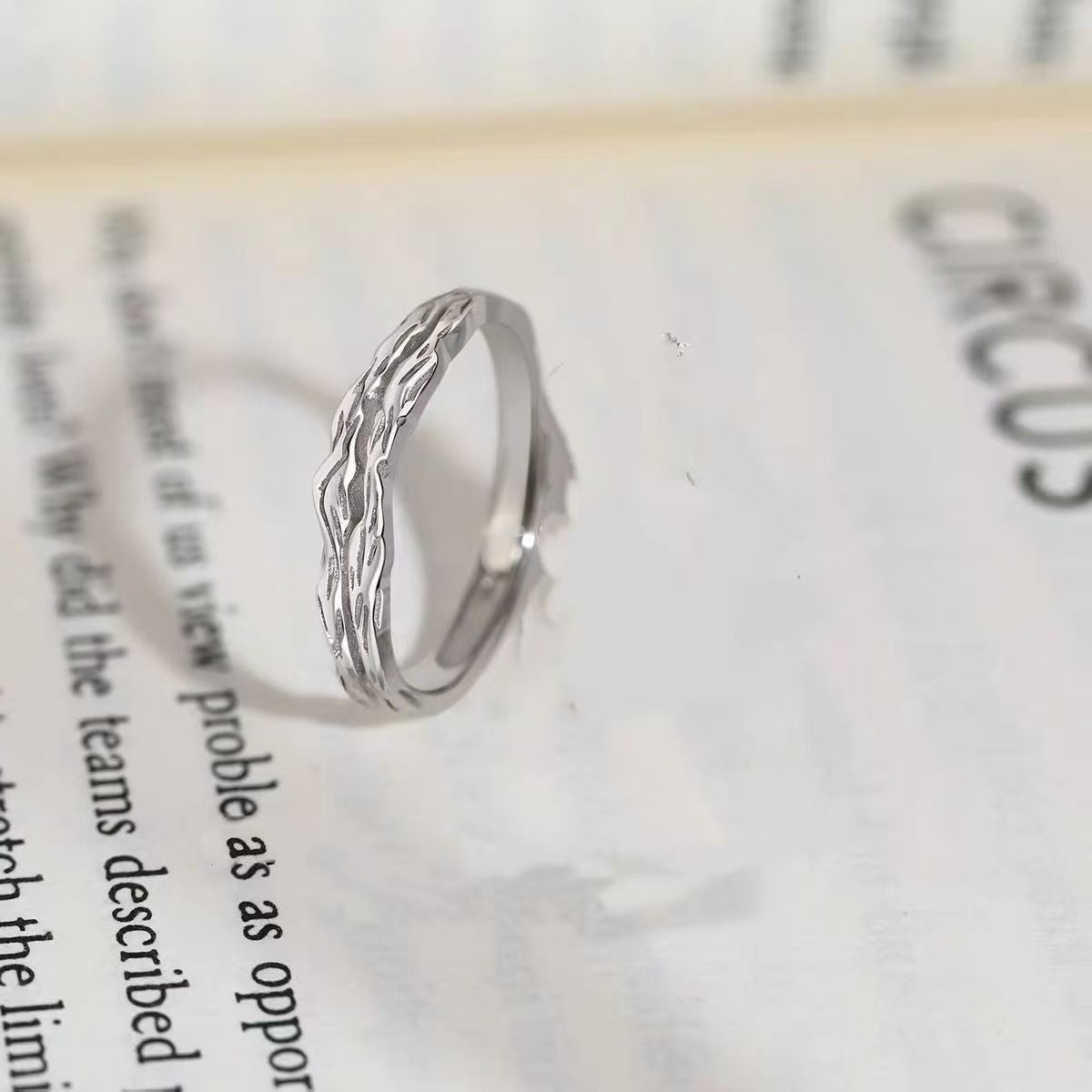 Women's & Men's Myosotis Couple Niche Temperament Fashion Branch Ring