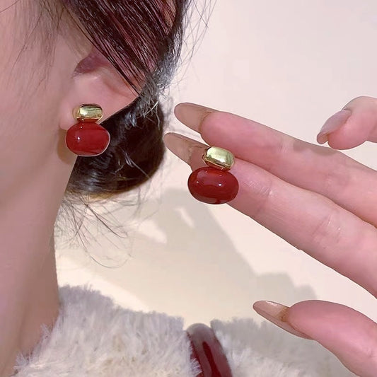 Women's Style Retro Design Metal Bean-shaped Oval Earrings