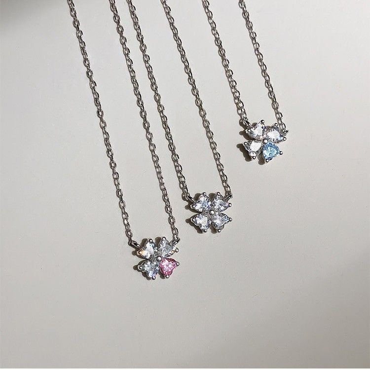 Clover Niche Female Style Clavicle Chain Necklaces