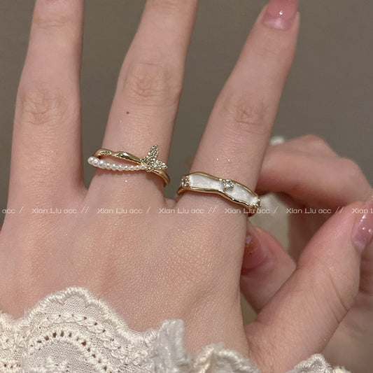 Niche Design Bow Female Entry Lux Rings