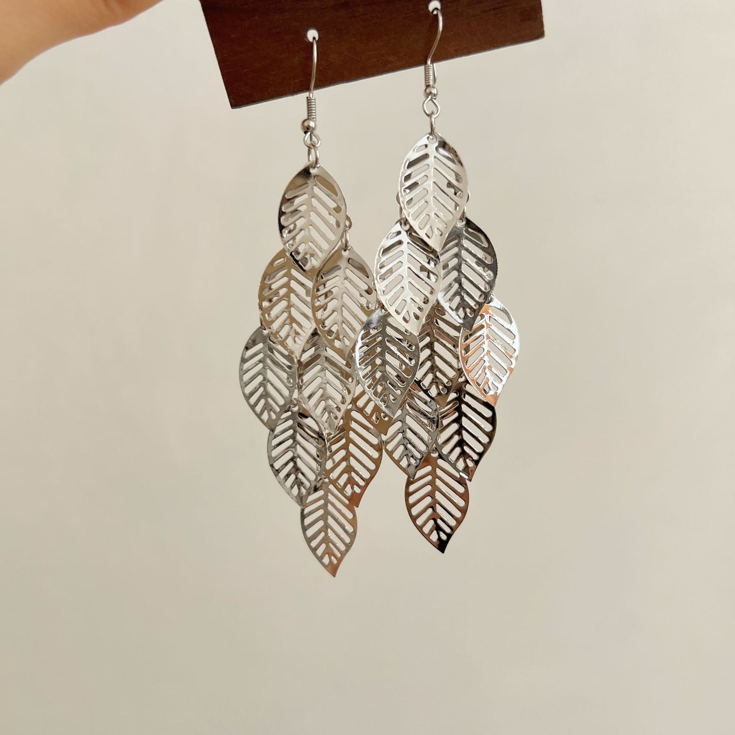 Women's High-grade Metal Sequins Tassel Light Luxury Earrings