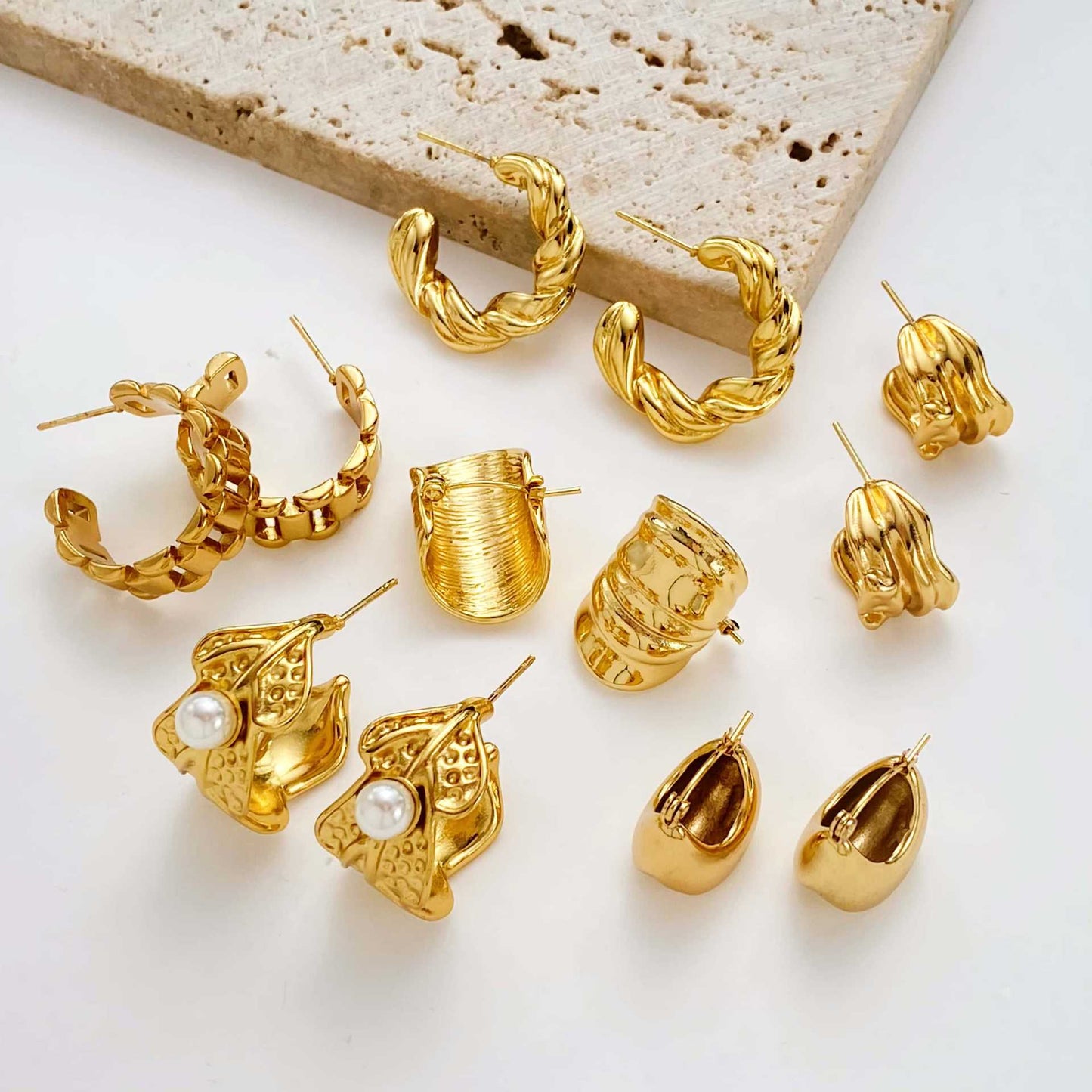 Affordable Luxury Fashion Exquisite Gold Geometric Niche Bag Earrings