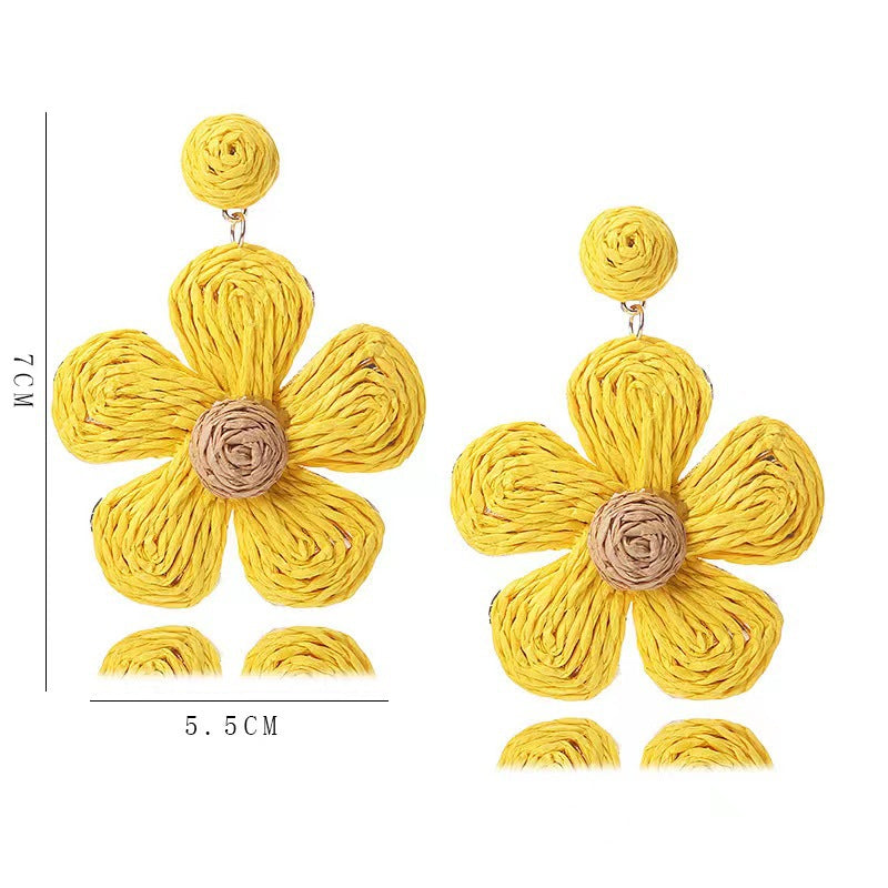 Attractive Raffia Flower Fashion Petals Hand-woven Stud Earrings