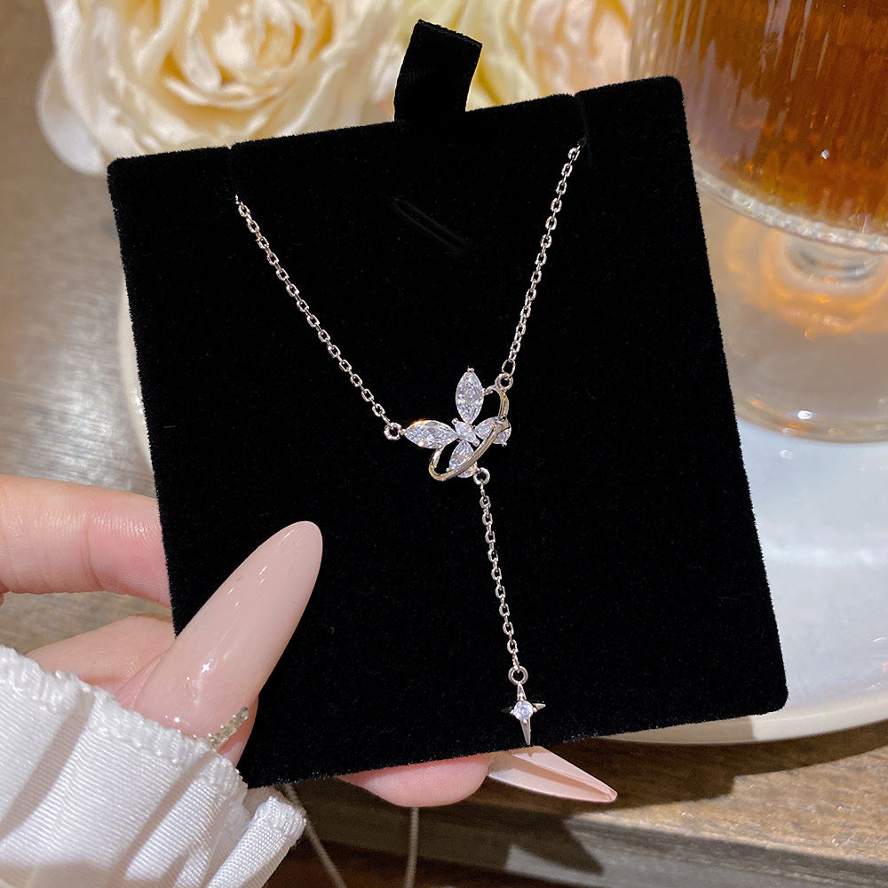 Women's Wild Butterfly Pearl Light Luxury Sweet Necklace