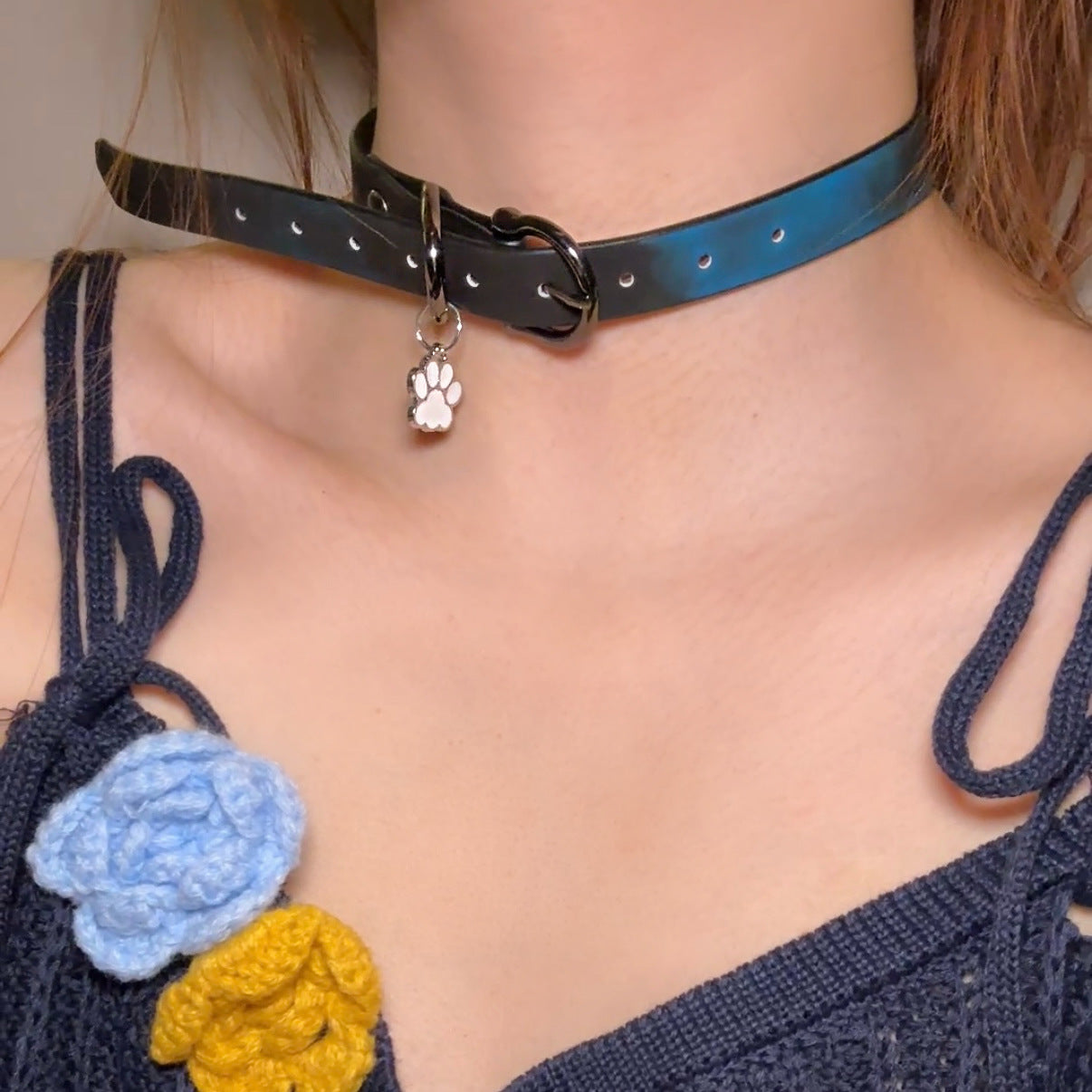 Women's Warm Color Changing Leather Hot Senior Clavicle Collar