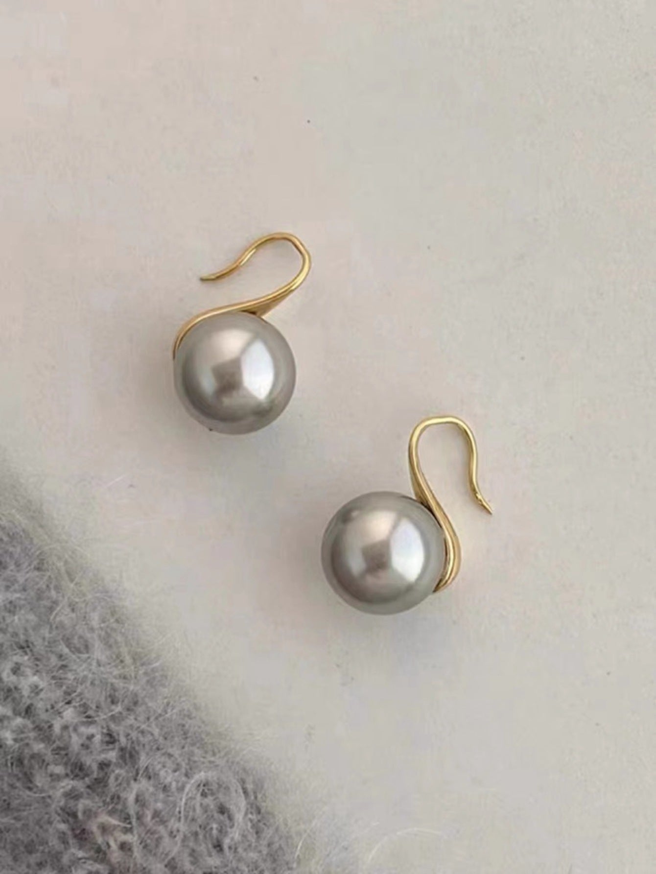 Sier Pearl Design Fashion Simple Style Earrings