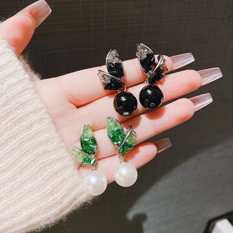 Women's Needle French Style Temperament Crystal Leaf Pearl Simple Ball Earrings
