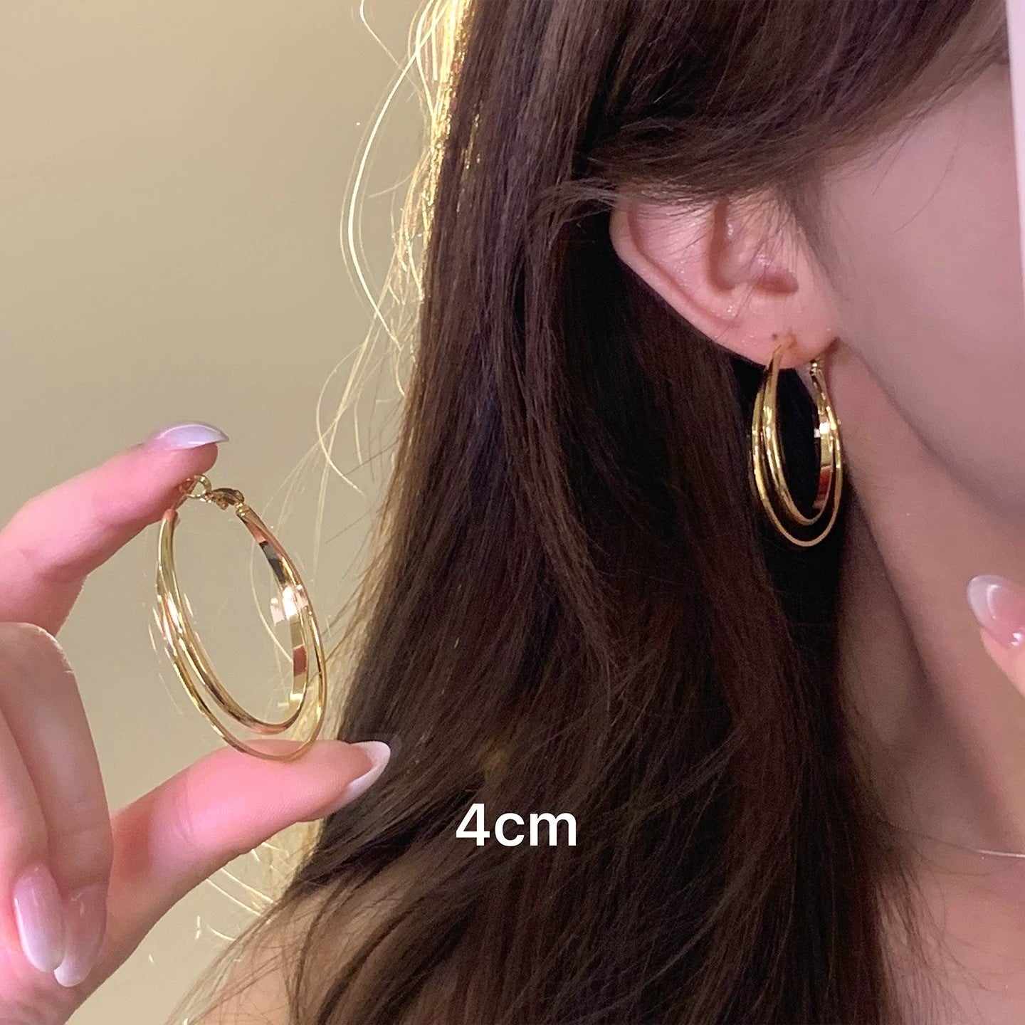 Style Hot Simple Eardrop Round Face Earrings