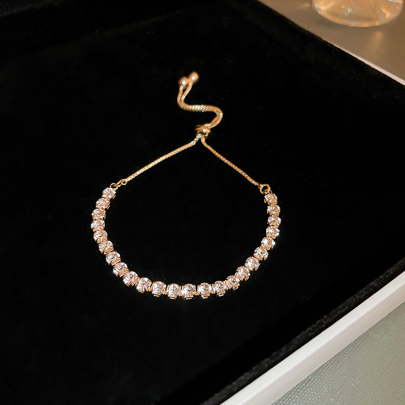 Women's Korean Geometric Round Zircon Light Luxury High-grade Stylish Simple Bracelets