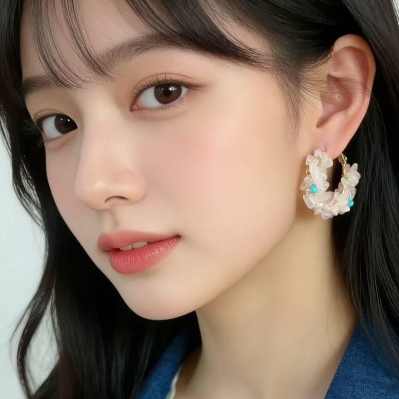 Gravel Zircon Shaped Female Niche White Earrings