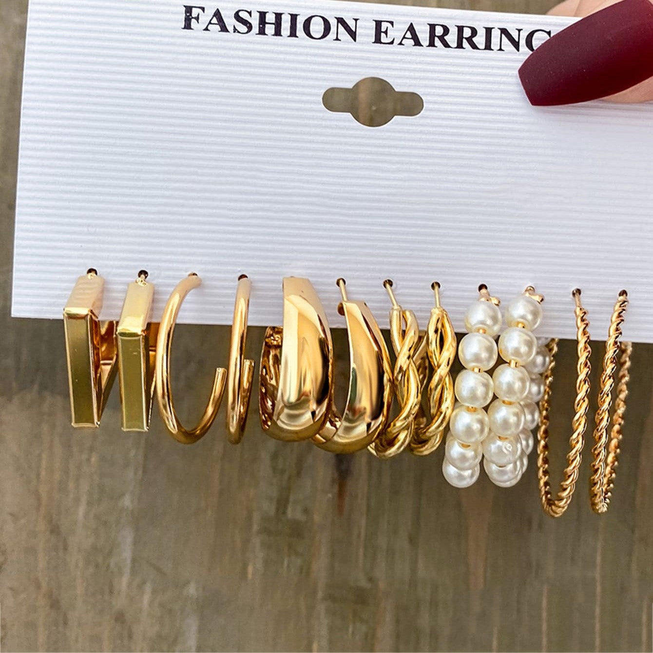 Fashion High Sense Ear Vintage Pearl Geometric Earrings