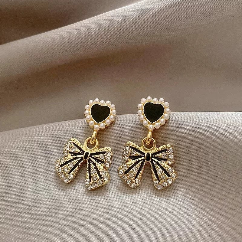 Women's Pearl For Simple Niche Design Love Heart Affordable Luxury Fashion Earrings
