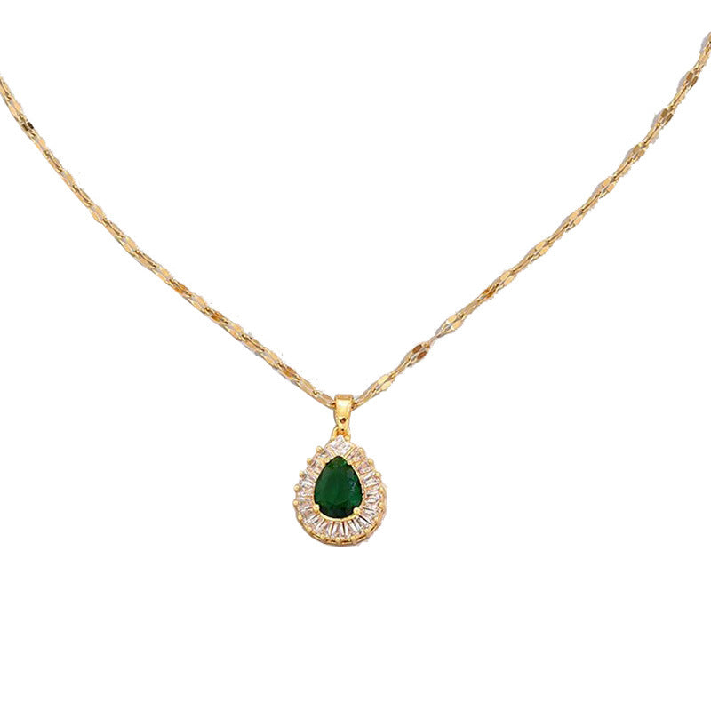 Women's Retro Style Emerald Fashionable Elegant White Necklace