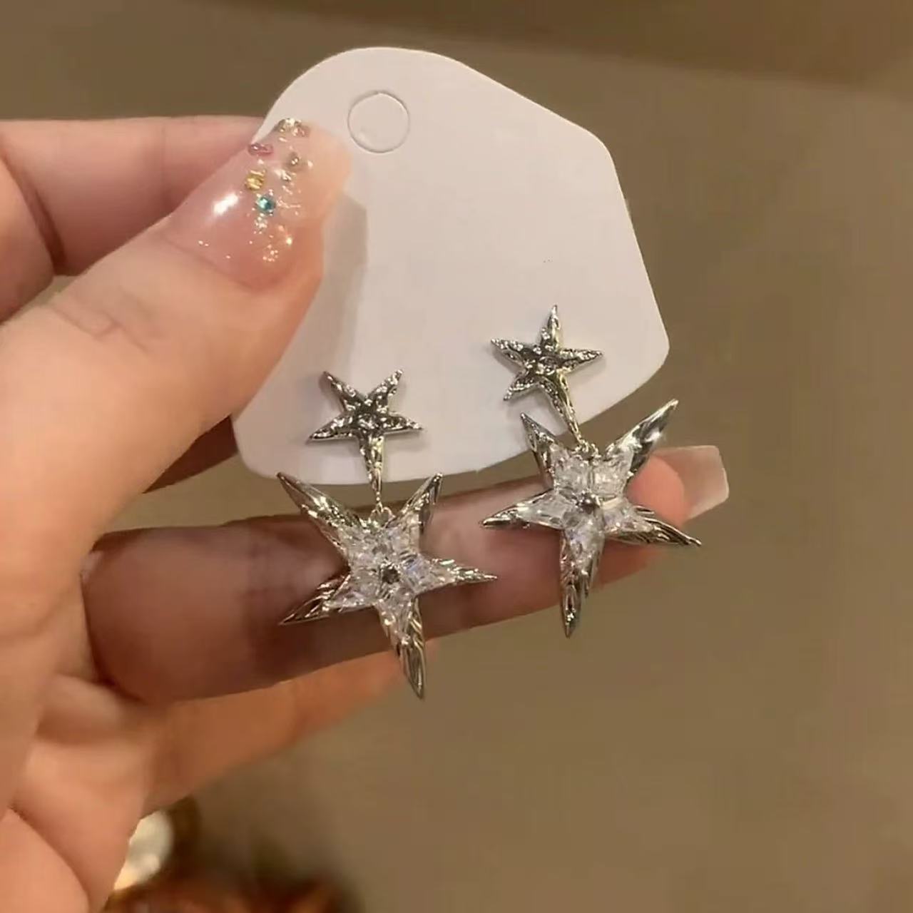 French Entry Lux Pentagram Female Fashionable Temperamental Design Senior Stud Earrings