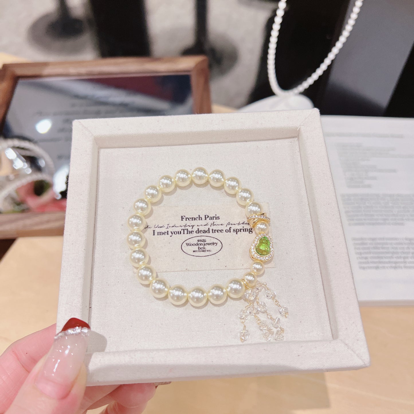 Women's Pearl Series Classic High-grade Temperament Style Bracelet