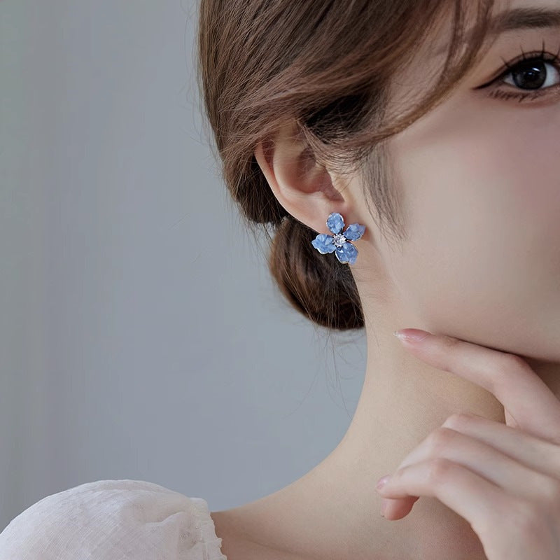 Women's Light Blue Crystal Flowers Luxury High-grade Niche Earrings