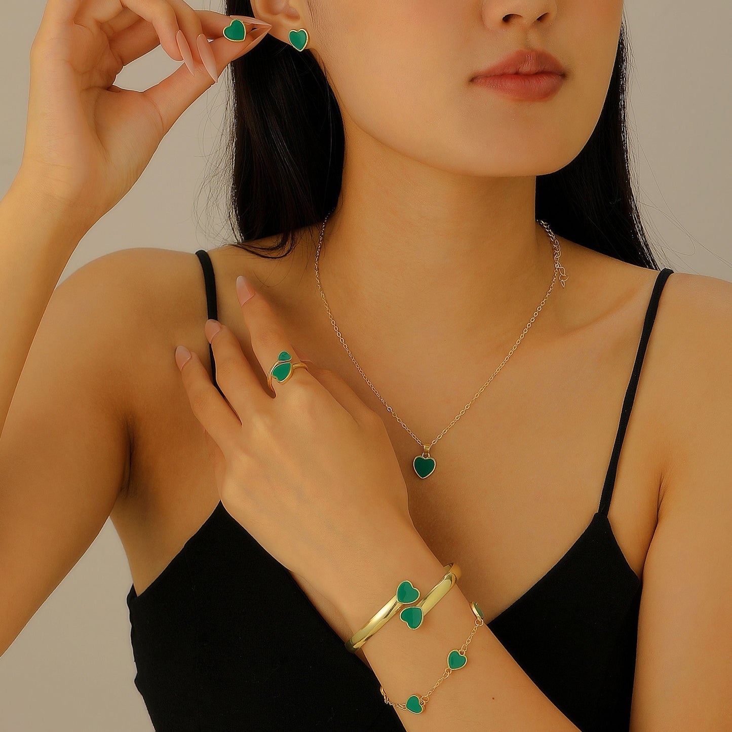 Lucky Flower Parthenocissus Grass Ear Female Jewelry Set