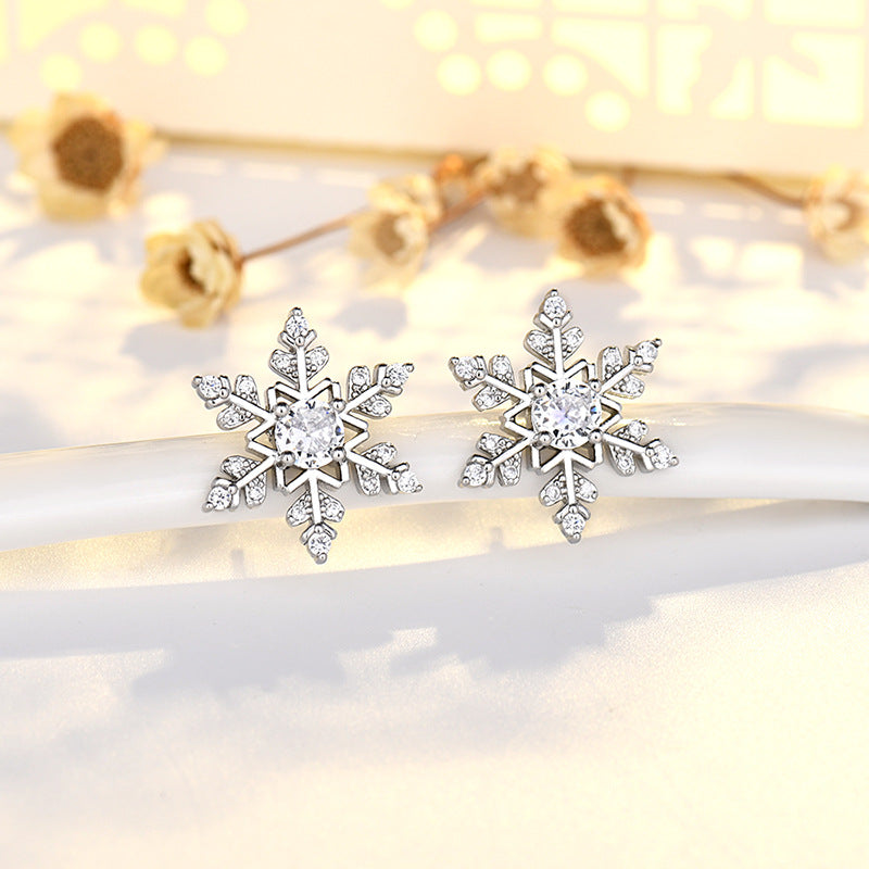 Women's Sier Needle Zircon Snowflake Christmas Design Earrings