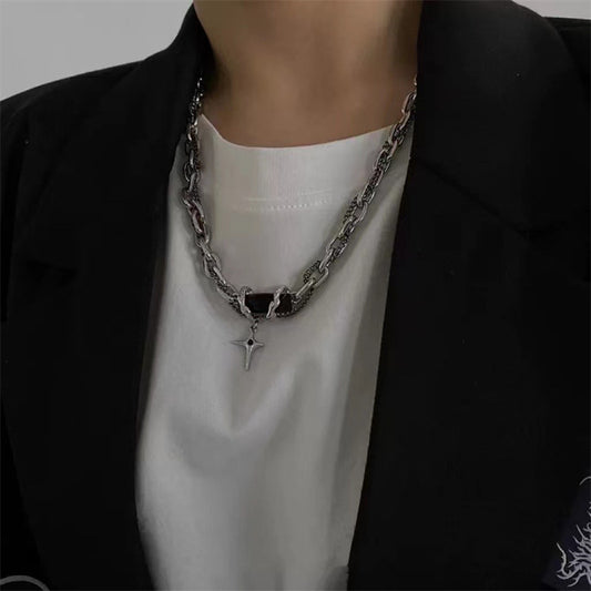Simple Black Zircon Niche Design Cross Stitching Advanced Fashion Necklaces