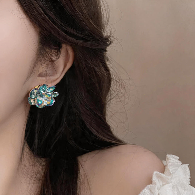Women's Affordable Luxury Style Dopamine Crystal Flowers Refined Personalized Sweet Stud Earrings